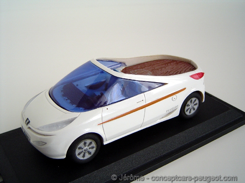 Peugeot 806 Runabout - miniature